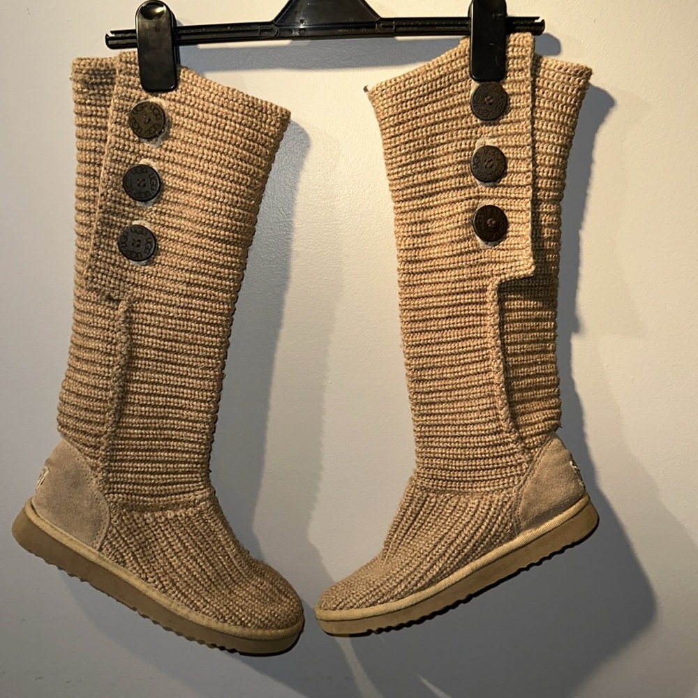 UGG Women’s Classic Cardy Boots